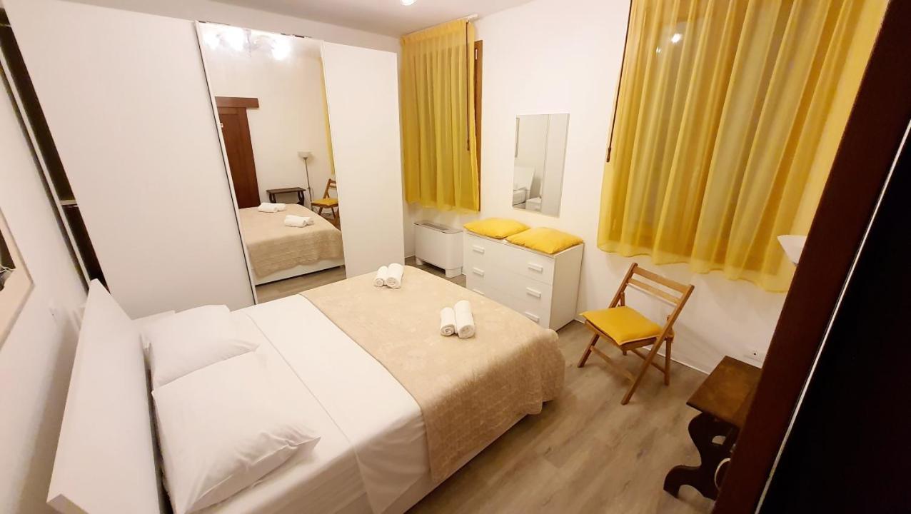 Calle Dei Guardiani Rooms Венеція Екстер'єр фото